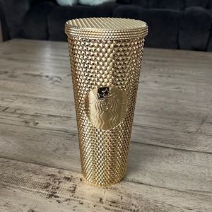 Gold studded Starbucks 24oz cup, no straw